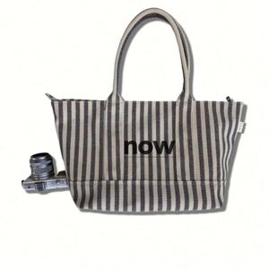 Sac de shopping en toile personnalisé pour femmes, grande taille, avec logos, sacs pliables rayés en toile, réutilisables, vente en gros à bas prix - Product Image 4