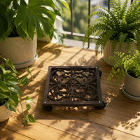 Chariot à plantes carré orné en fonte légère avec roues, style vintage, pour déplacer les pots de fleurs, 30 cm, finition peinte, pour intérieur