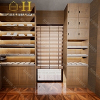 Vitrine à cigares en acier inoxydable sur mesure, armoire à cigares et à vin intégrée