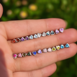 Adornos de diamantes de imitación en forma de corazón para decoración de uñas, 20-40 piezas, parte trasera plana, sin fijación en caliente, brillantes, origen China - Product Image 2