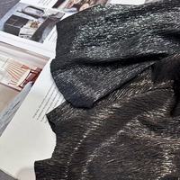 Tissu plissé métallique texturé écorce froissée pour robes de soirée, pantalons, jupes, sacs et créations DIY pour femmes - Grande Vente