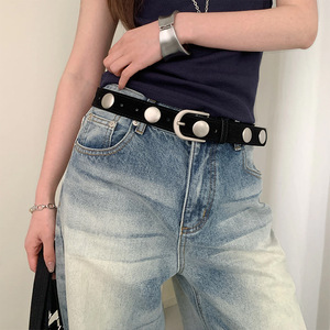 Nouvelle <span class=keywords><strong>ceinture</strong></span> en cuir suédé <span class=keywords><strong>noir</strong></span> pour <span class=keywords><strong>femme</strong></span>, collection 2026, avec grandes clous <span class=keywords><strong>argent</strong></span>és <span class=keywords><strong>et</strong></span> boucle réglable en alliage – Accessoire de mode pour robe - Product Image 4