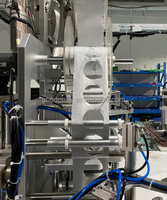 Machine de remplissage et de bouchage de lotion liquide de qualité industrielle, solution monobloc complète pour la production en série de flacons cosmétiques