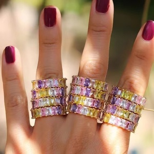 Bagues de fiançailles et d'éternité en zircone cubique 5A colorées, bijoux de mode pour hommes et femmes, diamants ronds et rectangulaires en CZ - Product Image 3