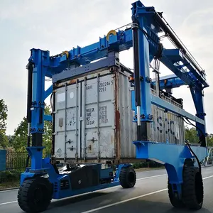 Customized Hook Lift Hydraulic Container Straddle Carrier 60Ton for Sale