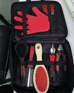 Kit de toilettage pour animaux de compagnie en plastique écologique, vente en gros, pour l'épilation et le bain, avec brosses pour petits animaux - Product Image 5