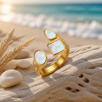 Bague en acier inoxydable plaqué or 18 carats avec incrustation géométrique en coquillage naturel, ouverte et ajustable, étanche, pour femmes