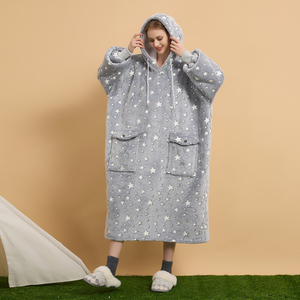 <span class=keywords><strong>Sweat</strong></span>-shirt Long surdimensionné en flanelle Sherpa pour hommes et femmes - Product Image 4