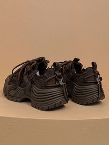 Nouvelles baskets compensées à plateforme pour femmes, en cuir patchwork, style décontracté et robuste, chaussures de ville pour étudiantes, streetwear d'extérieur - Product Image 4