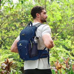 Sac à dos isotherme de randonnée ergonomique et ventilé avec sangle d'épaule respirante à boucle à sifflet pour le cyclisme et la course à pied - Product Image 4