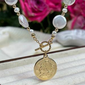 Collier pour femme en perles d'eau douce baroques avec bouton, lumière naturelle intense, pendentif en cuivre plaqué or 14 carats, collier tendance - Product Image 4