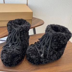 Botas de Nieve Unisex de Alta Calidad, Diseño de Lujo, Logotipo Personalizado, Fáciles de Poner, Impermeables, Ligeras, Modelo Cloud Tilt - Product Image 5