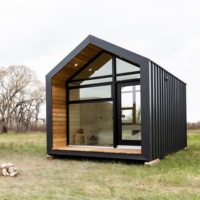 Maisons préfabriquées portables prêtes à l'emploi, maison intelligente préfabriquée, villa à 2 chambres, chalet en bois triangulaire pour hôtel, Airbnb, complexe hôtelier, camping