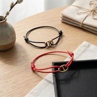 Bracelet élégant pour couples, en acier inoxydable, avec lettre personnalisable, tressé, coloré, pour hommes et femmes, tendance