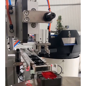 Línea de Ensamblaje de Reflectores Automotrices de 6 Estaciones Totalmente Automática DaZhan Fabricada en Taiwán con Inspección de Calidad en Proceso y 1 Año de Garantía - Product Image 3