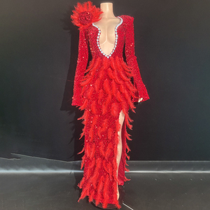 Novance Y4710 Prodotti all'Ingrosso <span class=keywords><strong>Abito</strong></span> da Sera Elegante da Donna di Lusso <span class=keywords><strong>Rosso</strong></span> con Piume Strass Paillettes e <span class=keywords><strong>Spacco</strong></span> Alto - Product Image 1