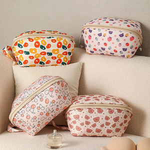 Sac de rangement portable de la vie quotidienne pour voyage facile à transporter grande capacité soutien-gorge chaussettes peintures sac de rangement avec impression mignonne - Product Image 2