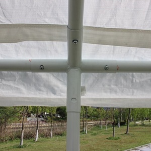 Abri de voiture et <span class=keywords><strong>garage</strong></span> en métal robuste pour extérieur 10' x 20' imperméable et résistant aux UV - Product Image 4