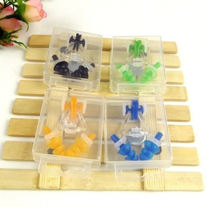 ชุดที่อุดหูแบบคลิปหนีบจมูก ซิลิโคนอ่อนนุ่ม ป้องกันการสูดดมขณะว่ายน้ำ สีผสม 3x1.5 ผลิตจาก PVC เป็นมิตรกับสิ่งแวดล้อม - Product Image 1