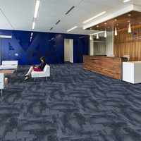 Dalles de moquette modernes à boucles en relief 50x50cm, échantillons gratuits, dalles de moquette en PP pour bureau et hôtel