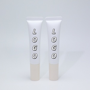 Tubos de bálsamo labial de silicona, envases de plástico blando vacíos, logotipo personalizado, tubo de brillo labial, aplicador de plástico - Product Image 1