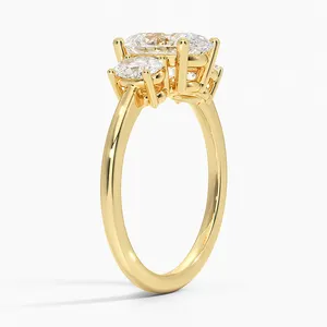 MEDBOO güzel takı 2CT Oval kesim moissanit elmas yüzük üç taş 14K sarı altın katı altın Moissanite nişan yüzüğü