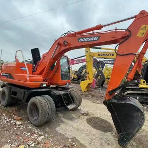 Excavadora de ruedas Doosan de diseño original, excelentes condiciones de trabajo, precio competitivo, engranaje de caja de cambios de motor - Product Image 1