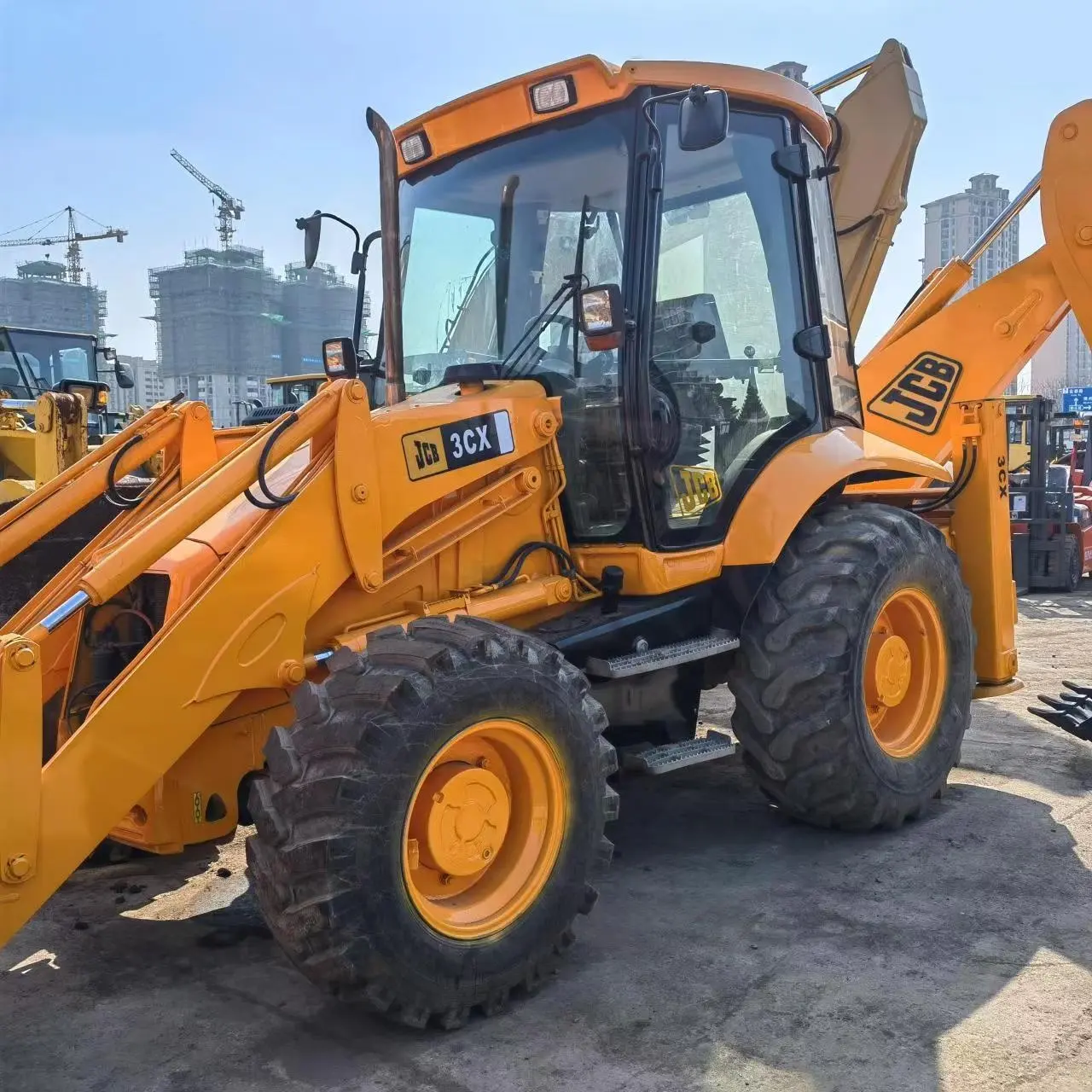 小型4x4小型中古バックホー掘削機ローダーjcb 3cx