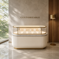 Table de présentation de bijoux sur mesure avec éclairage LED et vitrine en verre pour boutique de bijoux de marque, distributeur et design d'intérieur