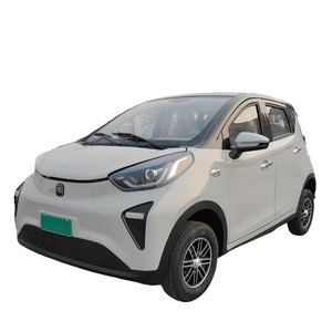 Fabricantes Chinos de Mini <span class=keywords><strong>Autos</strong></span> Eléctricos Tipo Scooter, Nuevo Modelo 2025, Auto Eléctrico Económico para Adultos de 4 Ruedas y 4 Plazas - Product Image 5