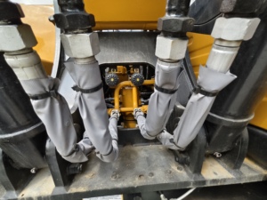 Excavadora Usada SANY SY235C de 21 Toneladas, Certificada por la EPA, Motor Isuzu, Componentes Hidráulicos, Precio Bajo, Lista para Enviar - Product Image 5