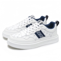 Chaussures décontractées de luxe pour hommes, style décontracté et polyvalent, avec motifs sculptés, chaussures de ville pour hommes