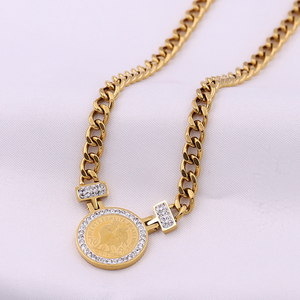 Nouvelle qualité usine en gros <span class=keywords><strong>ensemble</strong></span> de bijoux douaniers glacé cubain lien chaîne bijoux plaqué or bracelet collier boucles d'oreilles <span class=keywords><strong>ensemble</strong></span> - Product Image 3