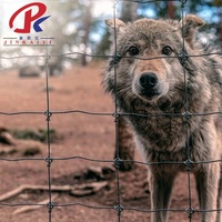 Panneaux de clôture de sécurité agricole en fonte, revêtement PVC, maille durable avec protection UV, finition anti-pourriture pour enclos d'animaux