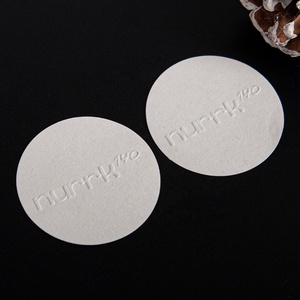 Custom 3D Texture Matte Logo Labels para Candle Packaging Etiqueta adesiva impressa UV com design em relevo - Product Image 2