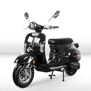 Scooter à Vente Chaude 2000 <span class=keywords><strong>Watt</strong></span> 60V 2000W Eec Lithium à Vendre <span class=keywords><strong>Moto</strong></span> Électrique - Product Image 1