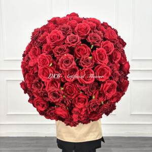 Forniture Floreali DKB all'Ingrosso, Sfera di Rose Rosse da 40 <span class=keywords><strong>50</strong></span> 60 70 80cm per Centrotavola e Decorazioni Matrimoniali - Product Image 4