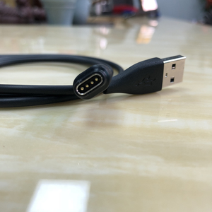 Vente en gros câble Usb universel charge Tpe montre <span class=keywords><strong>chargeur</strong></span> intelligent pour <span class=keywords><strong>Forerunner</strong></span> 245 945 <span class=keywords><strong>935</strong></span> Fenix 5x5 6x6 - Product Image 6