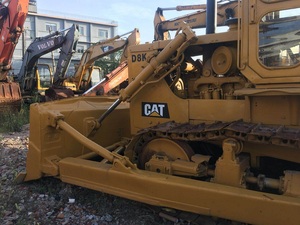 Bulldozer D5M Usado en Japón, Tipo Oruga, Capacidad de Aplicación de Aserrín de 4.3m, Alta Eficiencia Operativa - Product Image 4