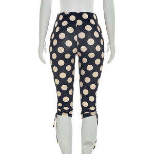 Nuovi <span class=keywords><strong>Pantaloni</strong></span> alla Moda <span class=keywords><strong>con</strong></span> Stampa a Pois, <span class=keywords><strong>Pantaloni</strong></span> Capri Aderenti da Donna <span class=keywords><strong>con</strong></span> Cordoncino e Patchwork - Product Image 3