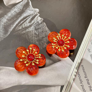 2025 nuevos pendientes de esmeralda de gama alta de alta calidad moda Vintage estilo de corte Medieval francés forma de flor exagerada - Product Image 5