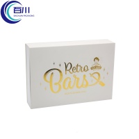 Caja de Regalo Blanca Resistente Reutilizable con Impresión de Logotipo en Dorado para Galletas, Chocolates, Regalos o Productos Cosméticos