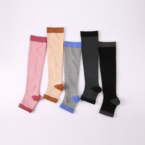 Calzini da Yoga con Logo personalizzato da <span class=keywords><strong>donna</strong></span> per palestra al coperto e Fitness al ginocchio - Product Image 4