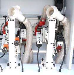 Machine de chantournage de meubles CNC entièrement automatique à double pot de colle, haute efficacité, pour chants courbes de meubles en Espagne (ESP) - Product Image 6