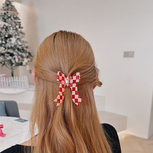 Barrettes à cheveux en acétate en forme de papillon au design personnalisé, accessoires de cheveux exquis pour femmes, vente en gros - Product Image 6