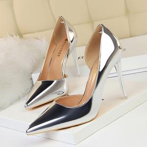 New Fashionable Delicate Women's <b>Shoes</b> Wine Glass Platforms Shallow Mouth Pointed Toe Rhinestone <b>Bow</b> Banquet Slip-On Korean - Product Image 3