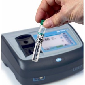 เครื่องวัดคุณภาพน้ำ HACH DR3900 Visible Spectrophotometer 100-240V พร้อมฟังก์ชั่นตรวจวัดค่า pH - Product Image 1
