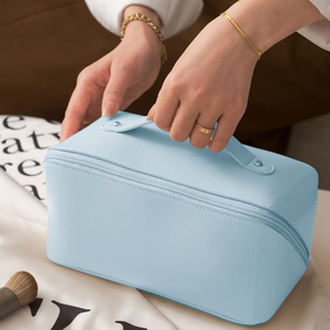 Của phụ nữ công suất lớn PU da tùy chỉnh xách tay mỹ phẩm Pouch Organizer dây kéo treo hình học du lịch tổ chức trang điểm Túi - Product Image 3