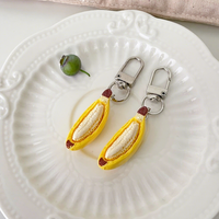 Porte-clés créatif en peluche courte banane demi-pelée, breloque fruit 3D style snack, pendentif pour sac d'étudiant, 31-50cm, cadeau pour meilleure amie et couple