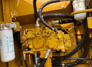 Excavatrice d'occasion d'origine japonaise Caterpillar 315 Cat 315D 315D2 15 tonnes 320bl 320c 320cl 320d à vendre avec accessoire tarière - Product Image 5